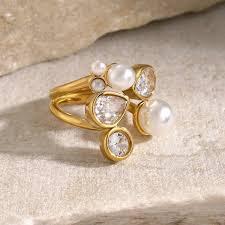 Irregular crystal Round Teardrop pearl zircon ring